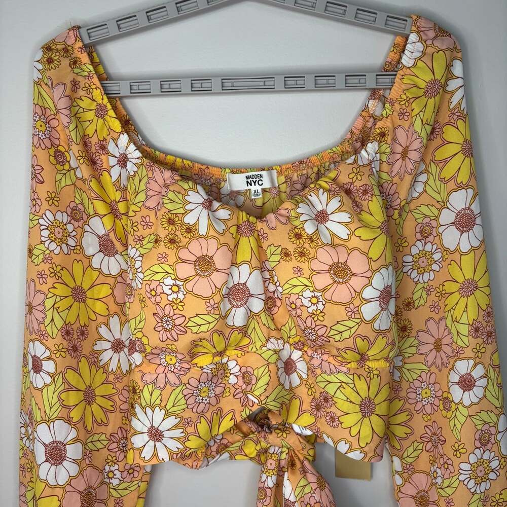 Madden NYC NEW long sleeve tie back top juniors XL (15-17) orange floral padded